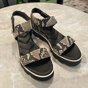 Franco Sarto Sandals